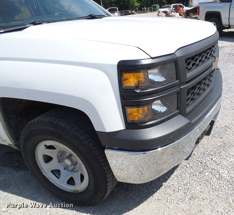 image for item DB2208 2014 Chevrolet Silverado 1500 Crew Cab pickup truck