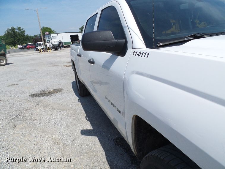 image for item DB2208 2014 Chevrolet Silverado 1500 Crew Cab pickup truck