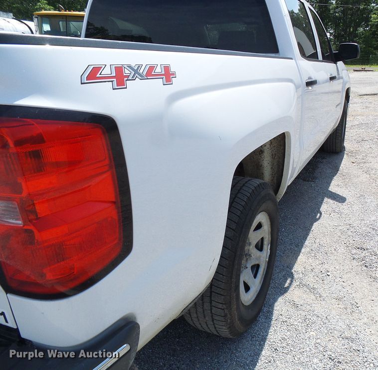 image for item DB2208 2014 Chevrolet Silverado 1500 Crew Cab pickup truck