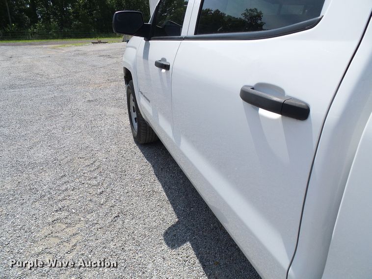 image for item DB2208 2014 Chevrolet Silverado 1500 Crew Cab pickup truck