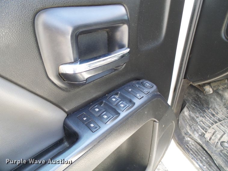 image for item DB2208 2014 Chevrolet Silverado 1500 Crew Cab pickup truck