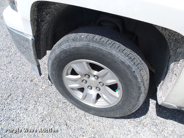 image for item DB2209 2015 Chevrolet Silverado 1500 Crew Cab pickup truck