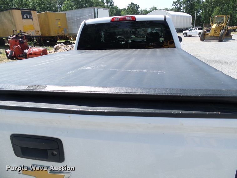 image for item DB2209 2015 Chevrolet Silverado 1500 Crew Cab pickup truck