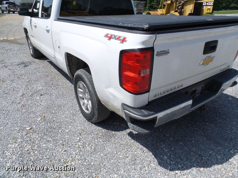 image for item DB2209 2015 Chevrolet Silverado 1500 Crew Cab pickup truck
