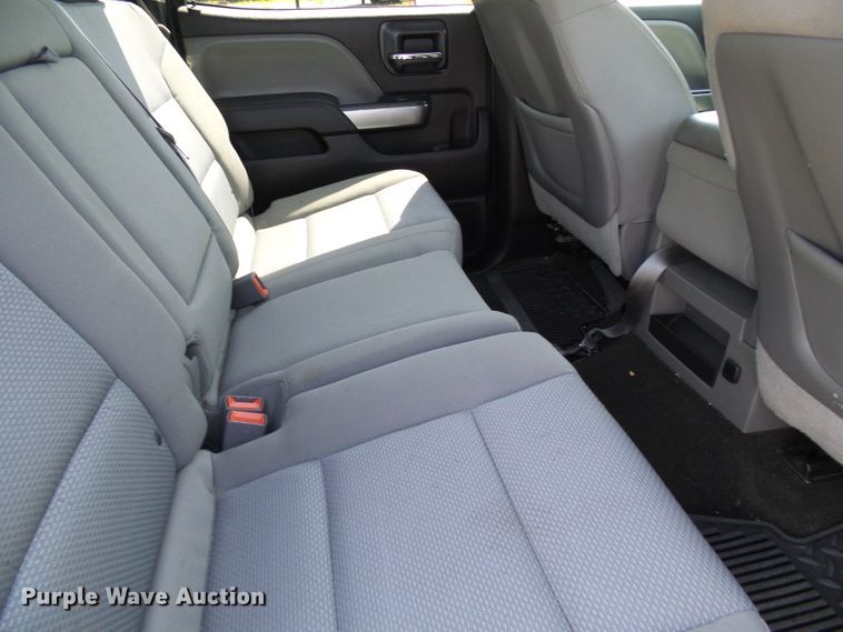 image for item DB2209 2015 Chevrolet Silverado 1500 Crew Cab pickup truck