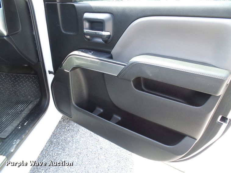 image for item DB2209 2015 Chevrolet Silverado 1500 Crew Cab pickup truck