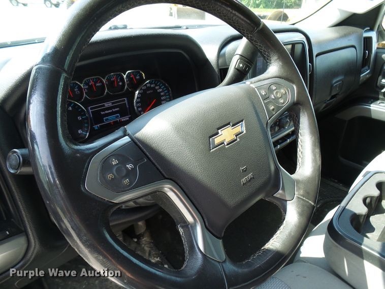 image for item DB2209 2015 Chevrolet Silverado 1500 Crew Cab pickup truck