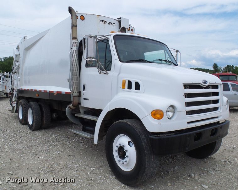 image for item DB2237 2005 Sterling L-Line refuse truck