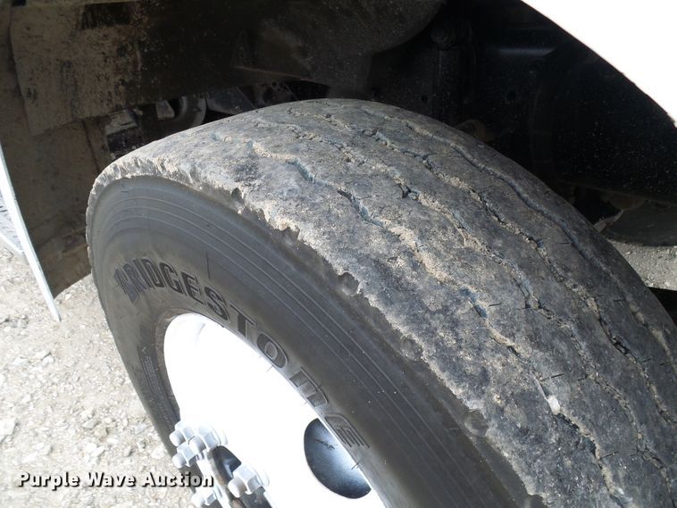 image for item DB2237 2005 Sterling L-Line refuse truck