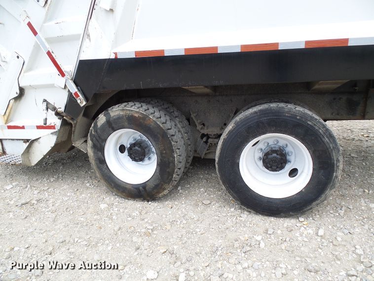image for item DB2237 2005 Sterling L-Line refuse truck