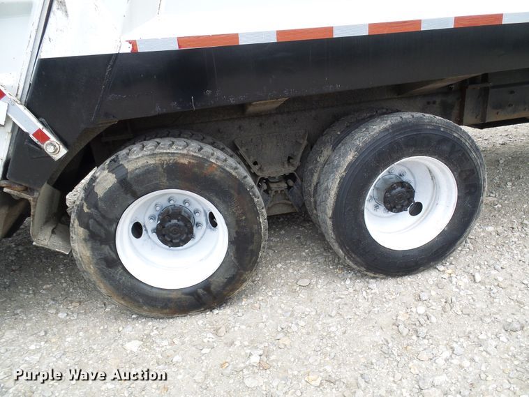 image for item DB2237 2005 Sterling L-Line refuse truck