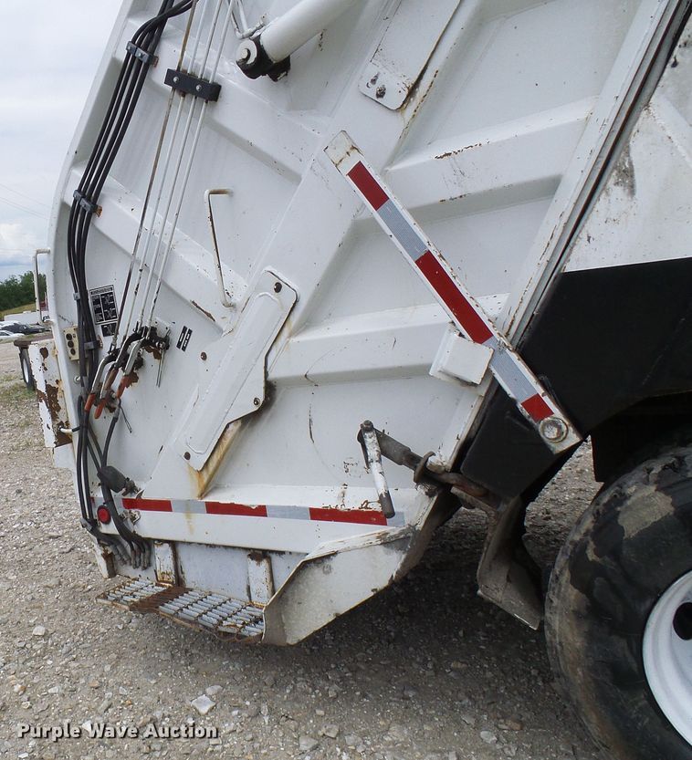 image for item DB2237 2005 Sterling L-Line refuse truck