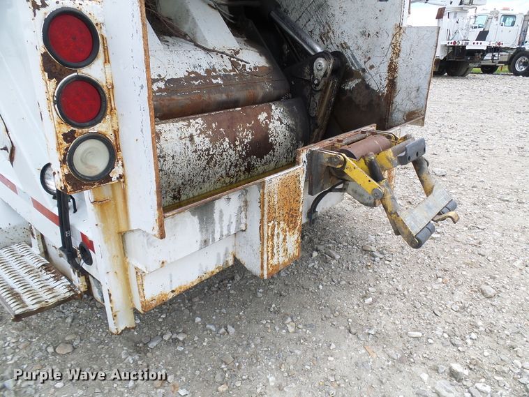 image for item DB2237 2005 Sterling L-Line refuse truck