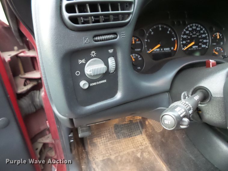 image for item DC4534 2003 Chevrolet S10 Ext. Cab pickup truck