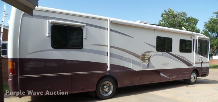 image for item DC5107 2000 Freightliner 38WDD Endeavor Holiday Rambler RV