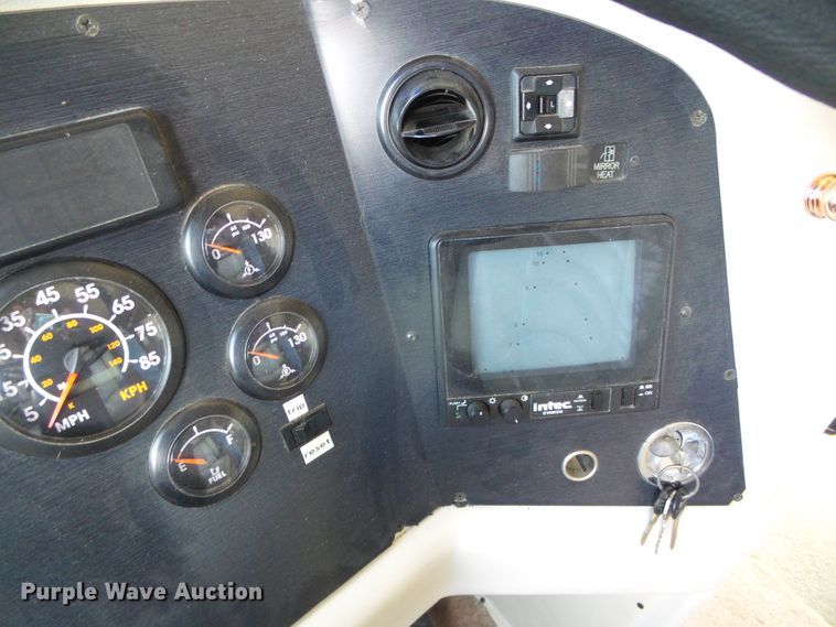 image for item DC5107 2000 Freightliner 38WDD Endeavor Holiday Rambler RV