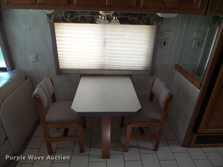 image for item DC5107 2000 Freightliner 38WDD Endeavor Holiday Rambler RV