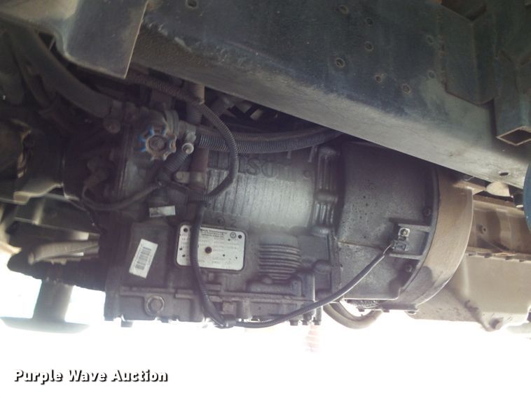 image for item DC5107 2000 Freightliner 38WDD Endeavor Holiday Rambler RV