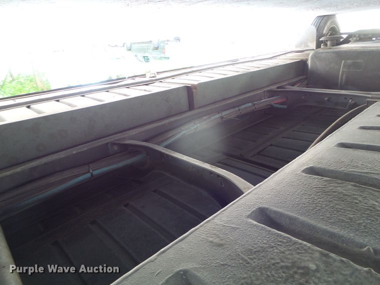 image for item DC5107 2000 Freightliner 38WDD Endeavor Holiday Rambler RV