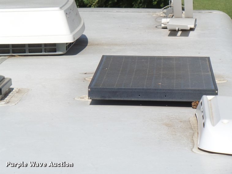 image for item DC5107 2000 Freightliner 38WDD Endeavor Holiday Rambler RV