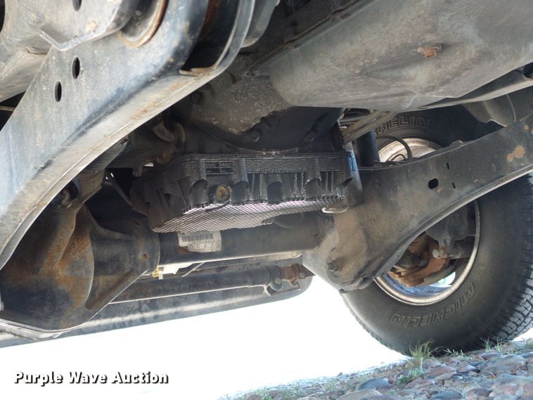 image for item DC5109 2011 Ford F350 Super Duty Lariat Crew Cab pickup truck