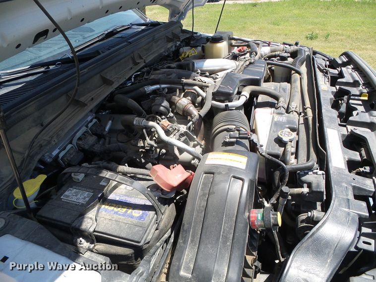 image for item DC5109 2011 Ford F350 Super Duty Lariat Crew Cab pickup truck