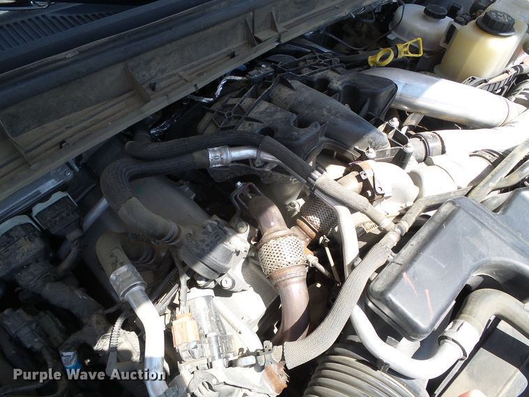 image for item DC5109 2011 Ford F350 Super Duty Lariat Crew Cab pickup truck