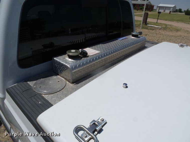 image for item DC5109 2011 Ford F350 Super Duty Lariat Crew Cab pickup truck