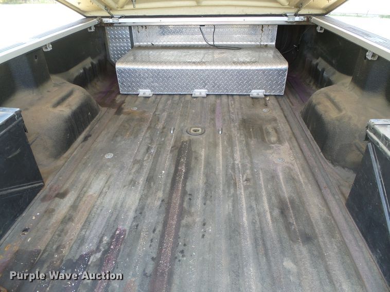 image for item DC5109 2011 Ford F350 Super Duty Lariat Crew Cab pickup truck