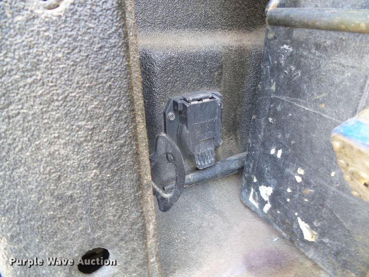 image for item DC5109 2011 Ford F350 Super Duty Lariat Crew Cab pickup truck