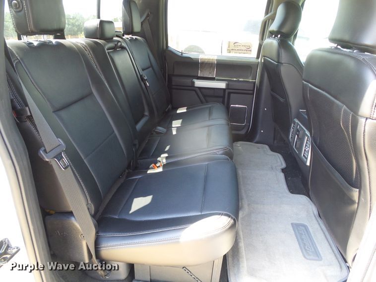 image for item DC5110 2017 Ford F350 Super Duty Lariat Crew Cab pickup truck