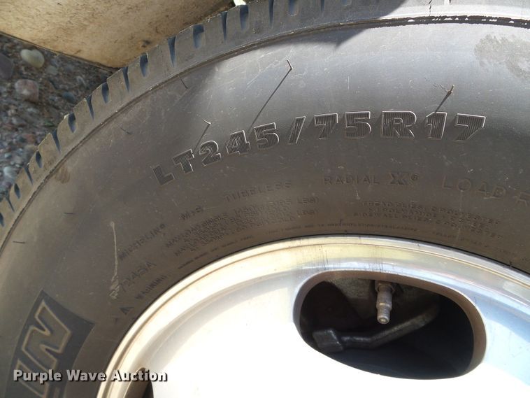 image for item DC5110 2017 Ford F350 Super Duty Lariat Crew Cab pickup truck