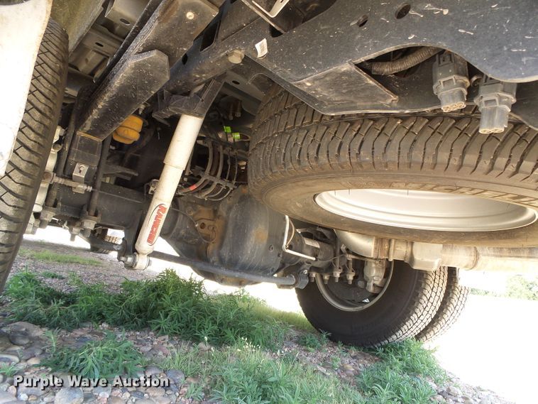 image for item DC5110 2017 Ford F350 Super Duty Lariat Crew Cab pickup truck