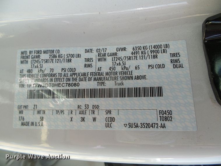 image for item DC5110 2017 Ford F350 Super Duty Lariat Crew Cab pickup truck