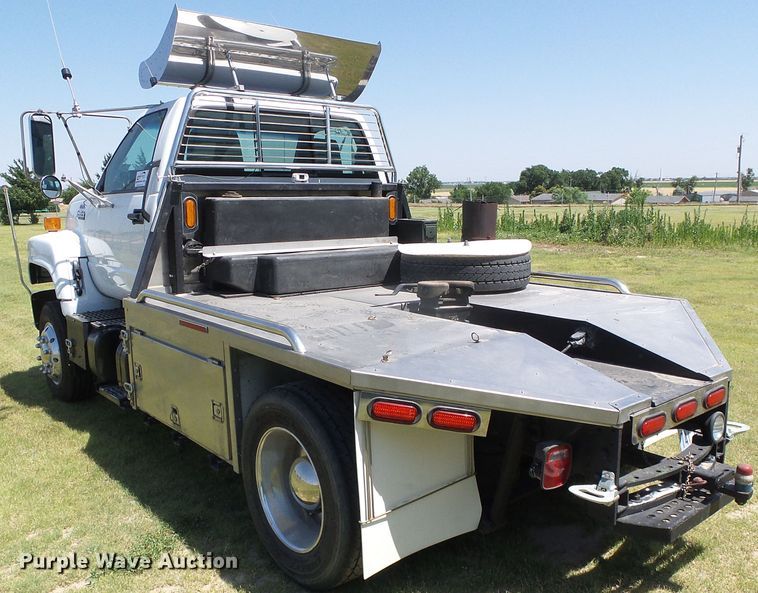 image for item DC5111 1995 GMC TopKick C6500 flatbed truck