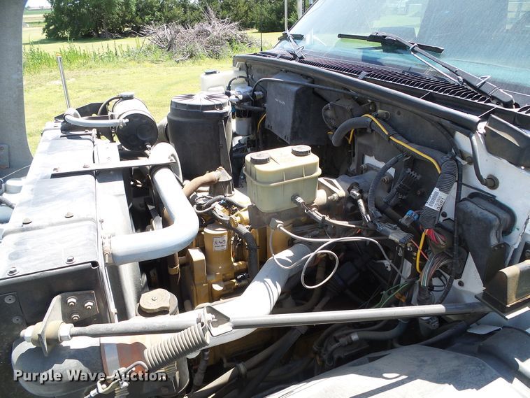 image for item DC5111 1995 GMC TopKick C6500 flatbed truck