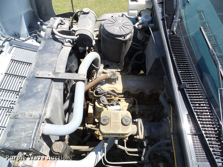 image for item DC5111 1995 GMC TopKick C6500 flatbed truck