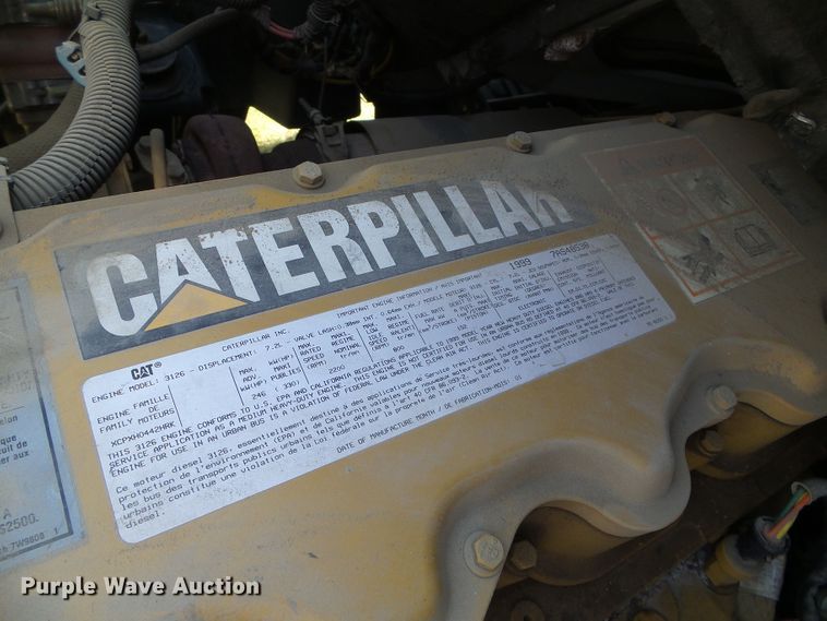 image for item DC5111 1995 GMC TopKick C6500 flatbed truck