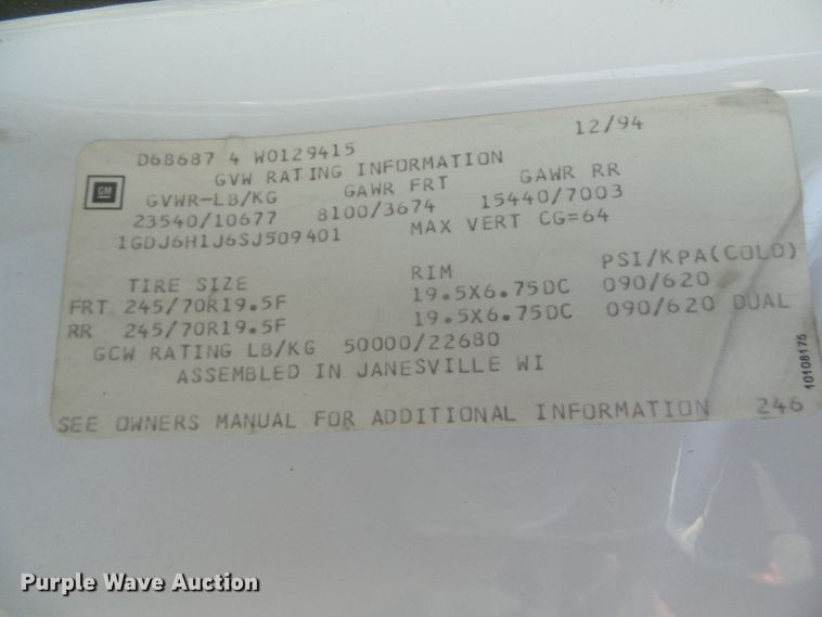 image for item DC5111 1995 GMC TopKick C6500 flatbed truck