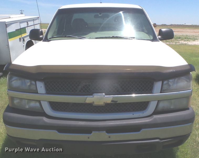 image for item DC5131 2004 Chevrolet Silverado 1500 Ext. Cab pickup truck