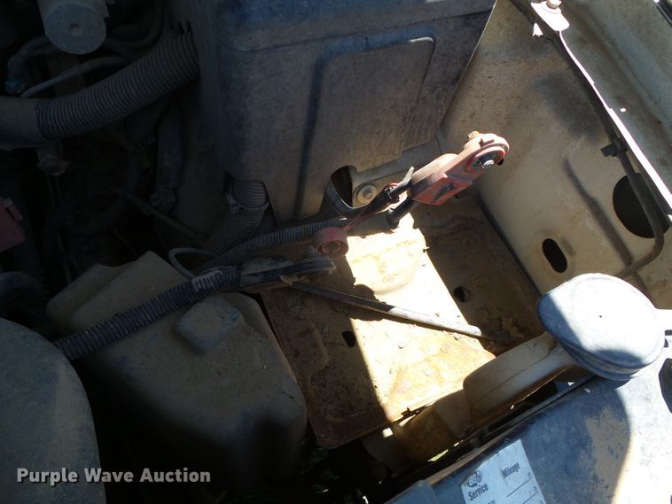 image for item DC5131 2004 Chevrolet Silverado 1500 Ext. Cab pickup truck