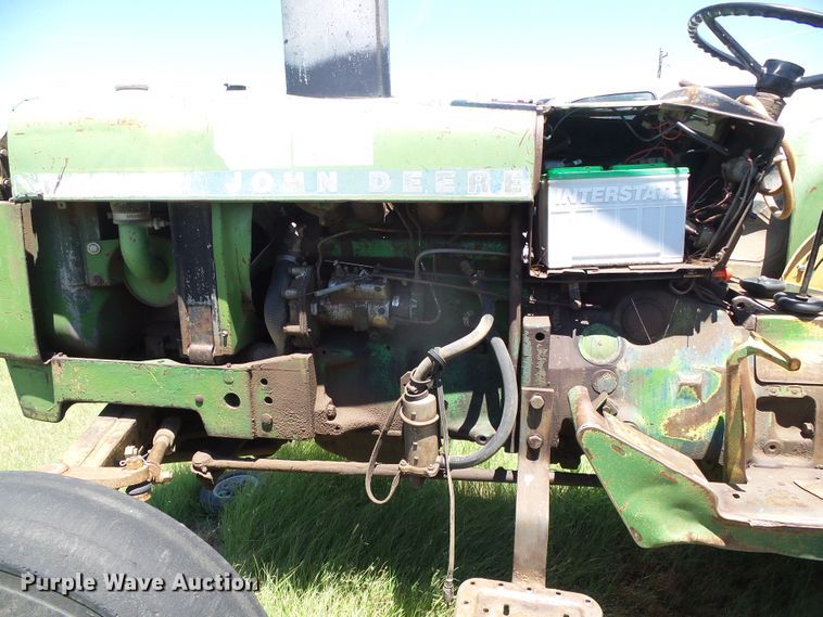 image for item DC5132 John Deere 2040 tractor