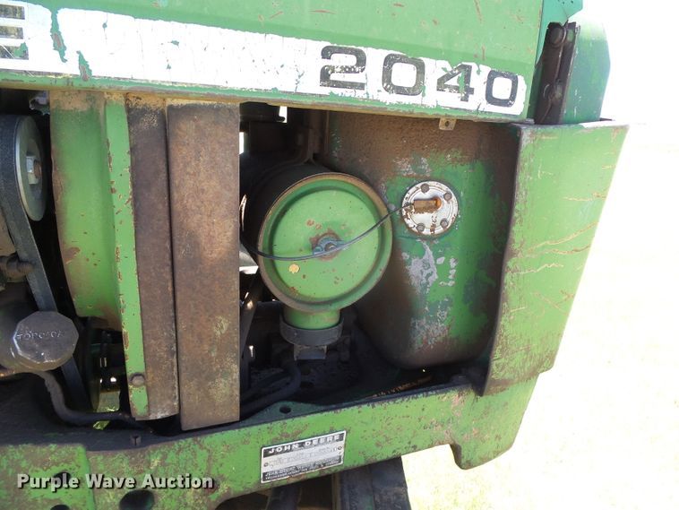 image for item DC5132 John Deere 2040 tractor
