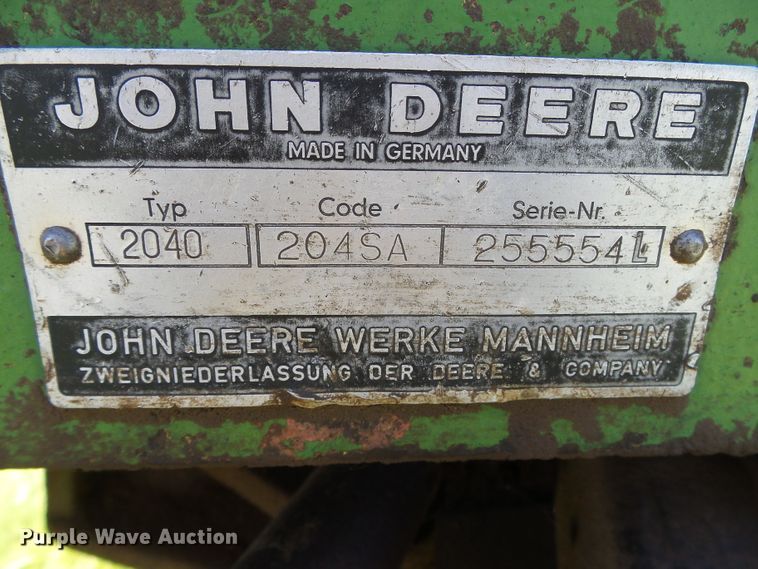 image for item DC5132 John Deere 2040 tractor