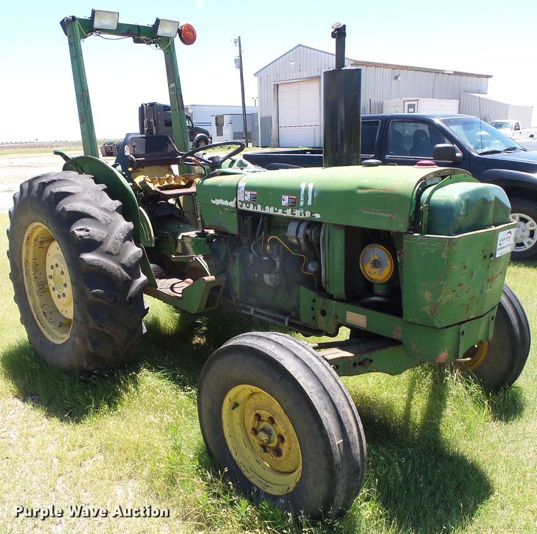 image for item DC5133 John Deere 2040 tractor