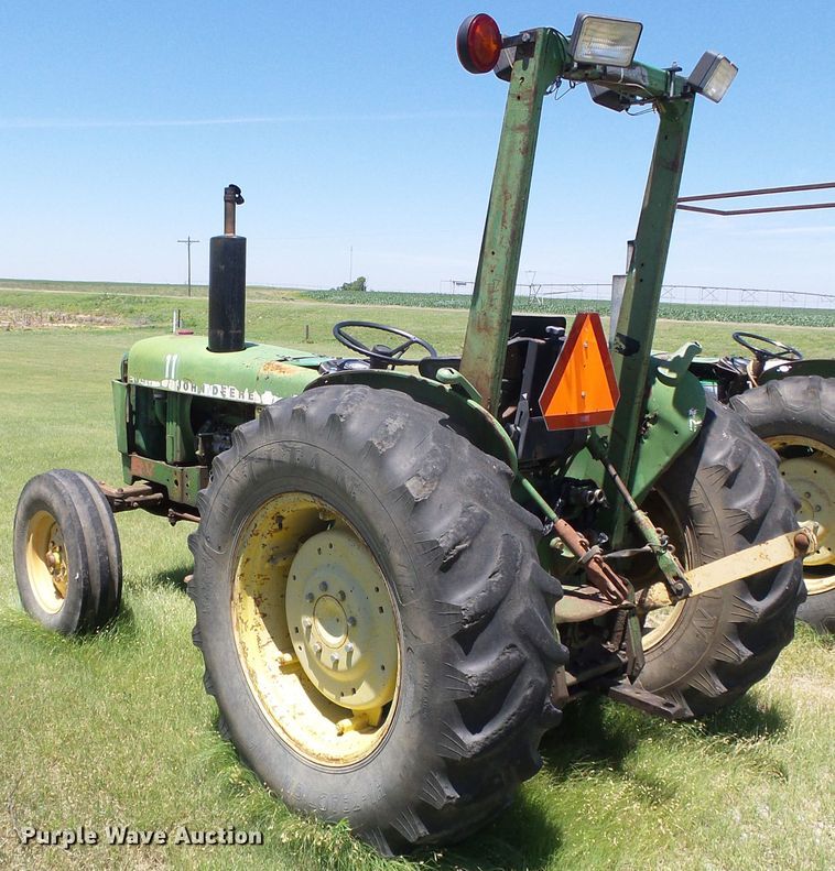 image for item DC5133 John Deere 2040 tractor