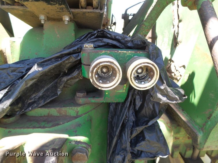 image for item DC5133 John Deere 2040 tractor