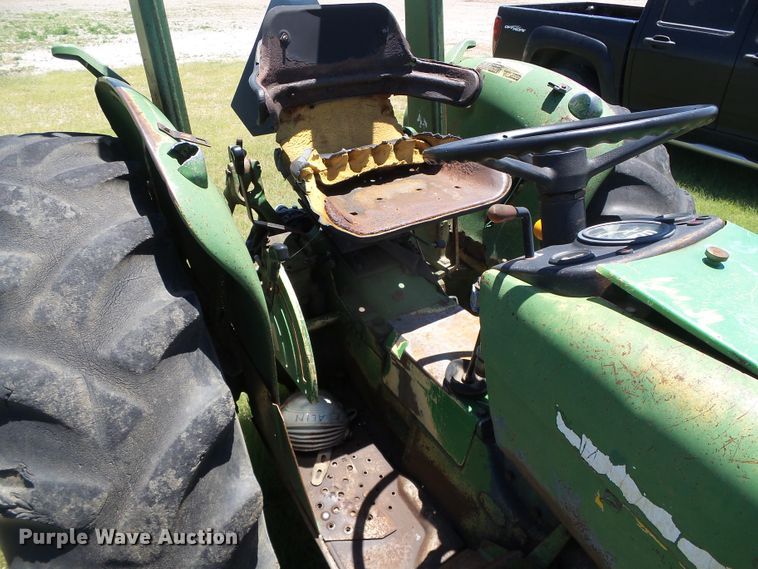 image for item DC5133 John Deere 2040 tractor