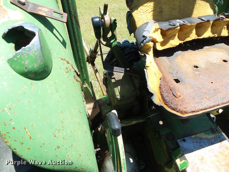 image for item DC5133 John Deere 2040 tractor