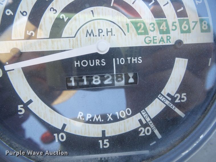 image for item DC5133 John Deere 2040 tractor